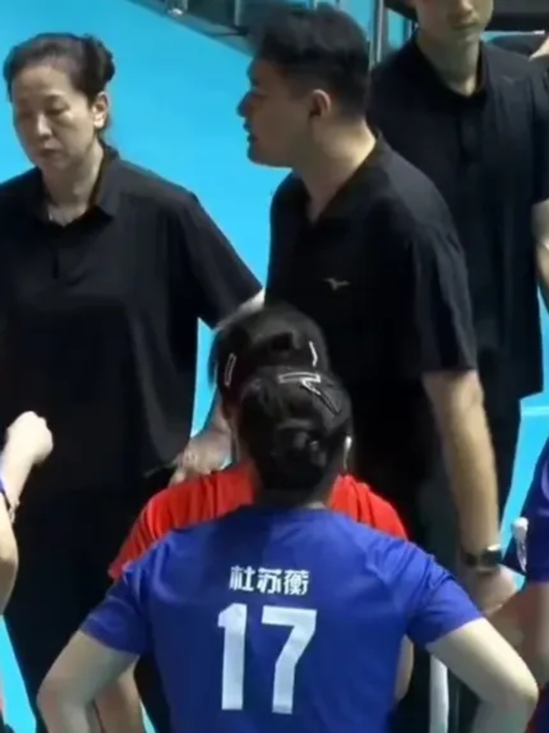 九游体育-巴塞罗那观众热烈欢呼！，Faker迎来七赛季出色发挥比赛高潮迭起-九游体育